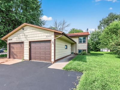 3300 74th Ave N, Brooklyn Park, MN, 55443