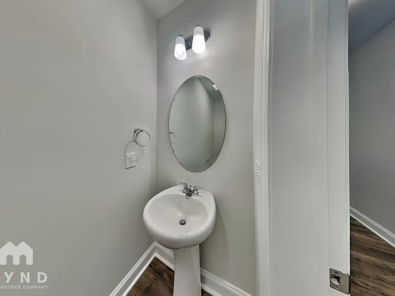 572 Barrington Row Ave — Photo 14