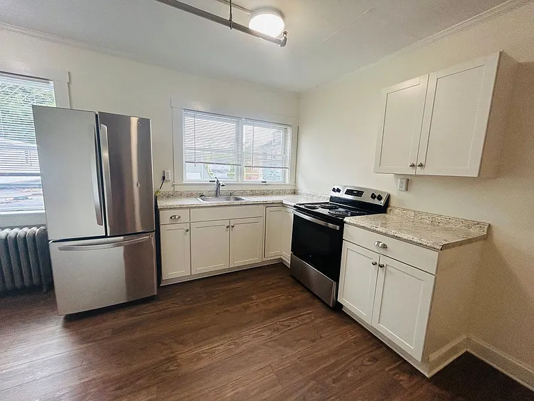 58 Main St — Photo 2