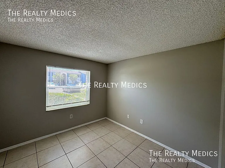 2543 N Alafaya Trl #83 — Photo 14
