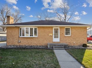 711 4th St NW, Independence, IA 50644