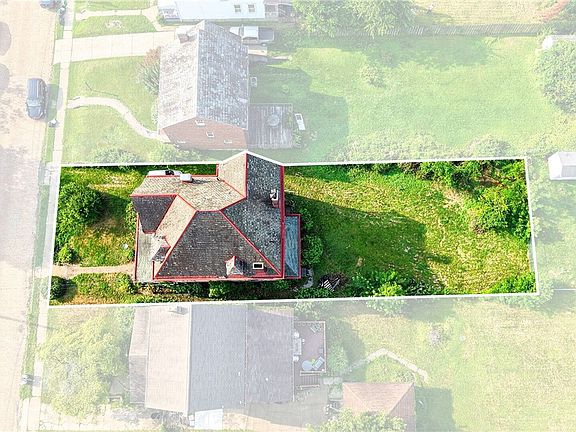 2nd image of 81 Linshaw Ave