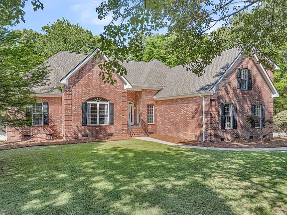 2nd image of 3708 Colonel Vanderhorst Cir
