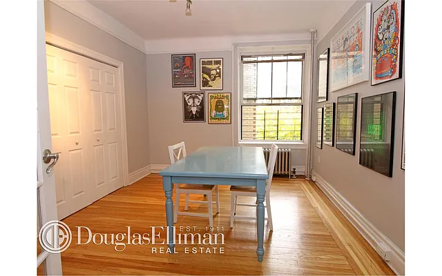 Sold by Douglas Elliman | media 14