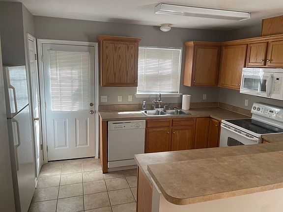 4th image of 1837 Nena Hills Dr