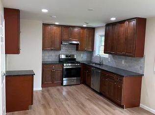 37 Curlew Cir, Newark, DE 19702