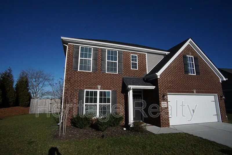 1014 Brookwood Ln