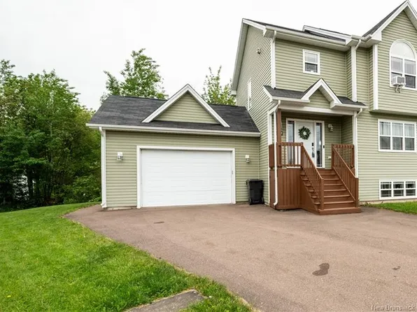 57 Caspian Ct, Moncton, NB E1G 1X8