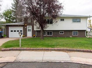 365 Chalmette Ct, Cheyenne, WY 82009