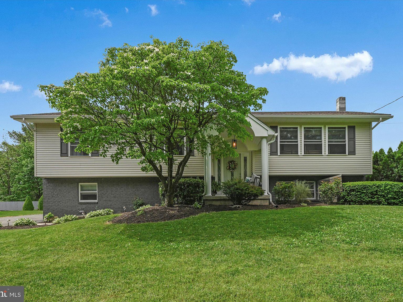 525 2nd St, Port Carbon, PA 17965 Zillow