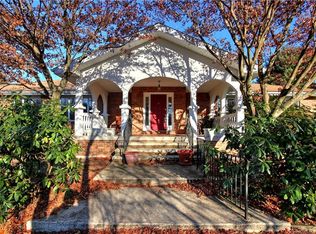 52 Cross Hill Rd, Monroe, CT 06468