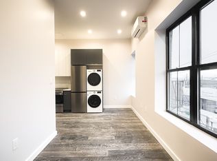 83 Beadel St #4B, Brooklyn, NY 11222