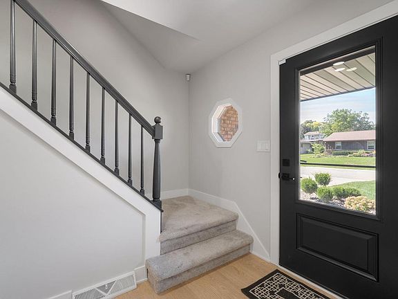 4th image of 7942 S 66th STREET