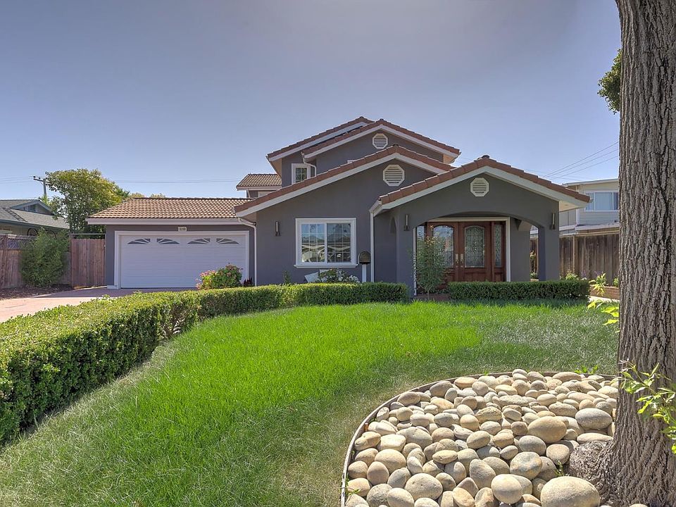 1st image of 3299 Los Prados St