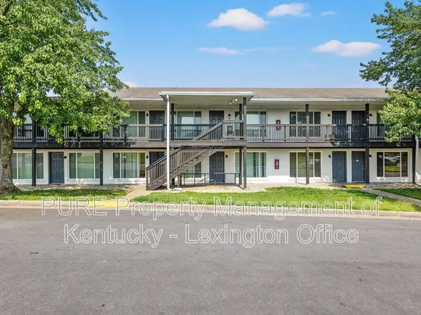 1685 Alexandria Dr APT 10A, Lexington, KY 40504