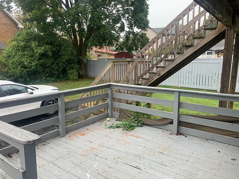 328 E King Street — Photo 24