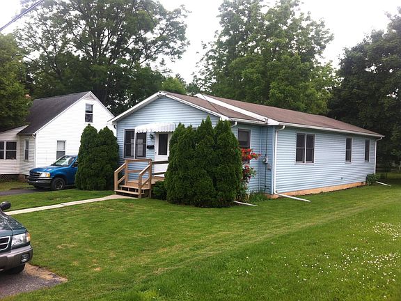 2nd image of 1122 Rana Villa Ave