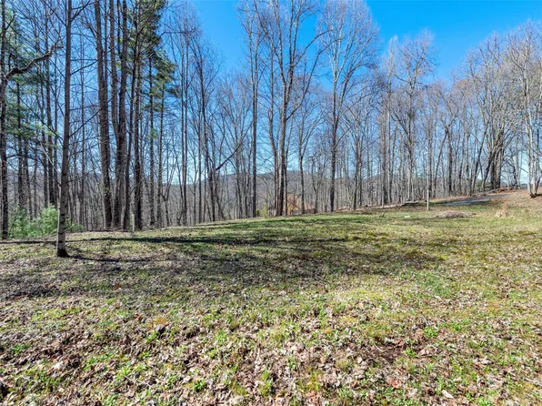 120 Nips Way, Cullowhee, NC 28723