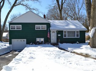 98 Snyder Ave, Ramsey, NJ 07446