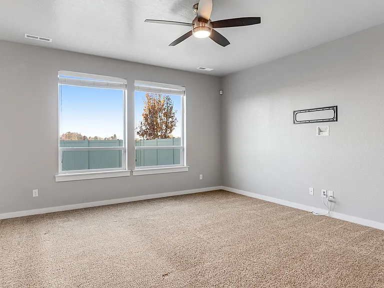 133 S Baraya Way — Photo 43