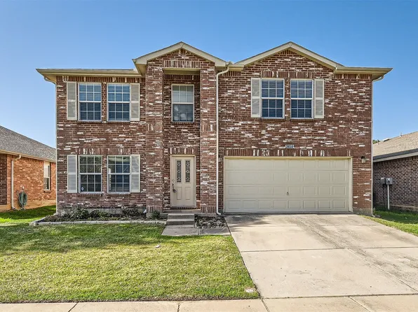 2822 Lonesome Trl, Denton, TX 76210