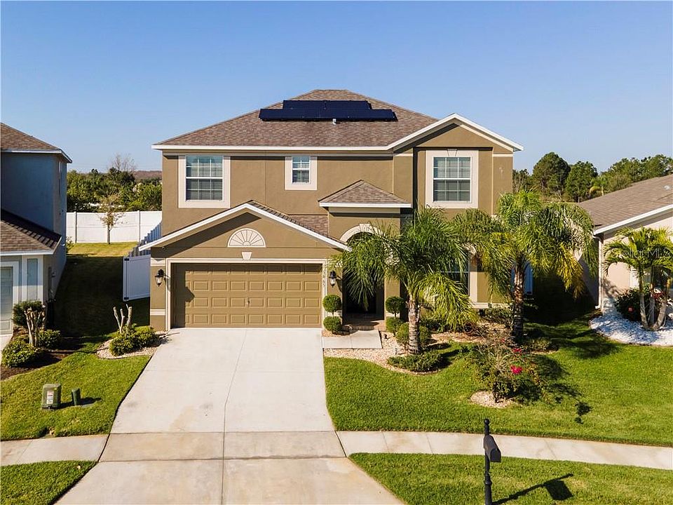 1st image of 1665 Thetford Cir
