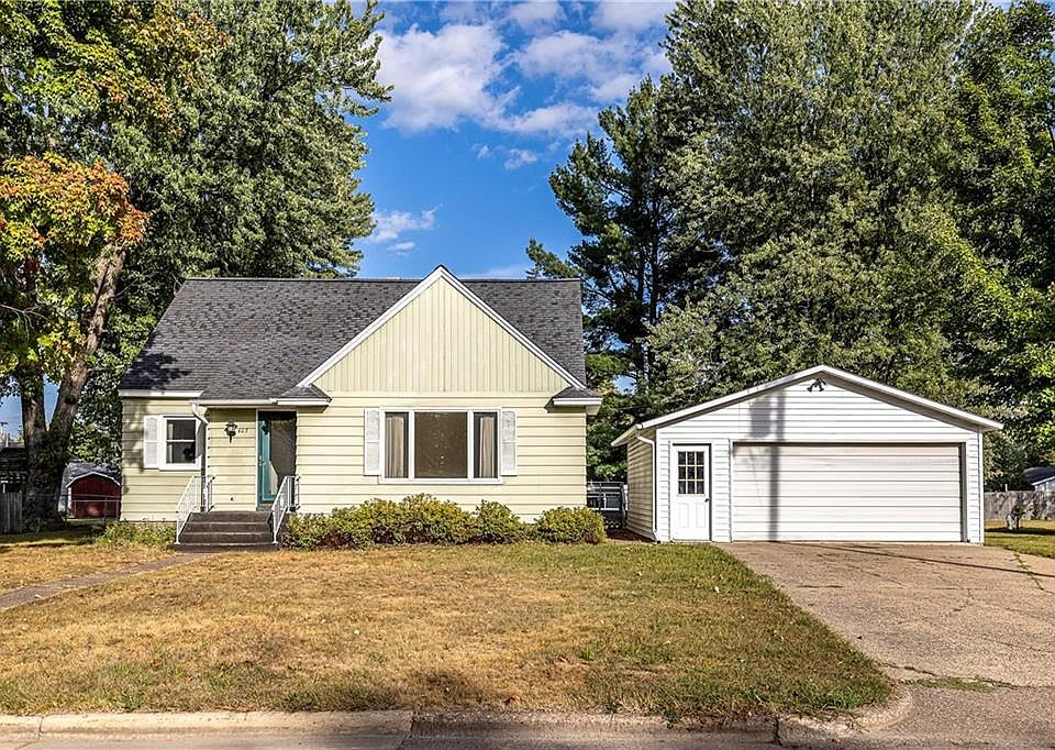 1st image of 607 Alder Street