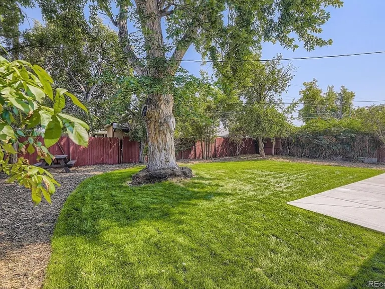 3722 S Green Ct #2 — Photo 9