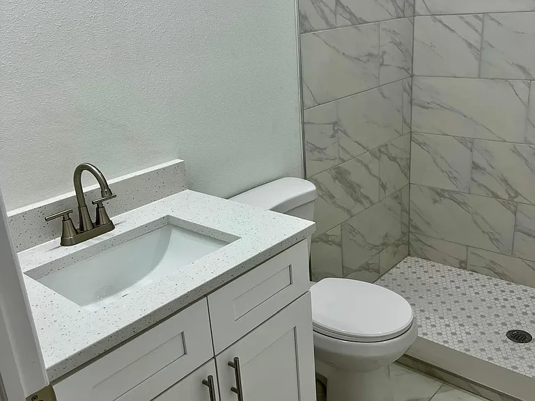 691 San Filippo Dr SE — Photo 10