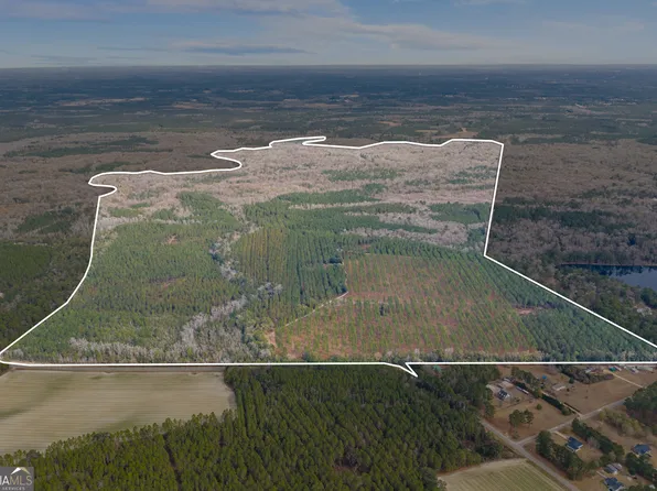 1000 Old River Rd S, Brooklet, GA 30415