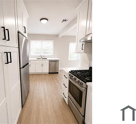 1421 W 90th Pl — Photo 15