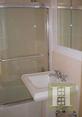 Rented by Halstead Real Estate | media 37