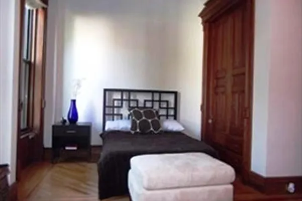 Rented by Corcoran | media 13