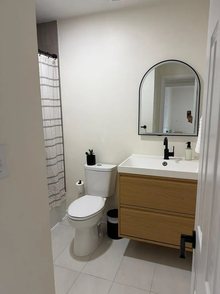 3 bed, 1650 sqft, $4,200 — Photo 3