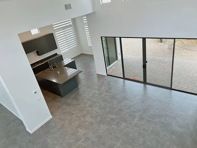 10920 E North Ln — Photo 21
