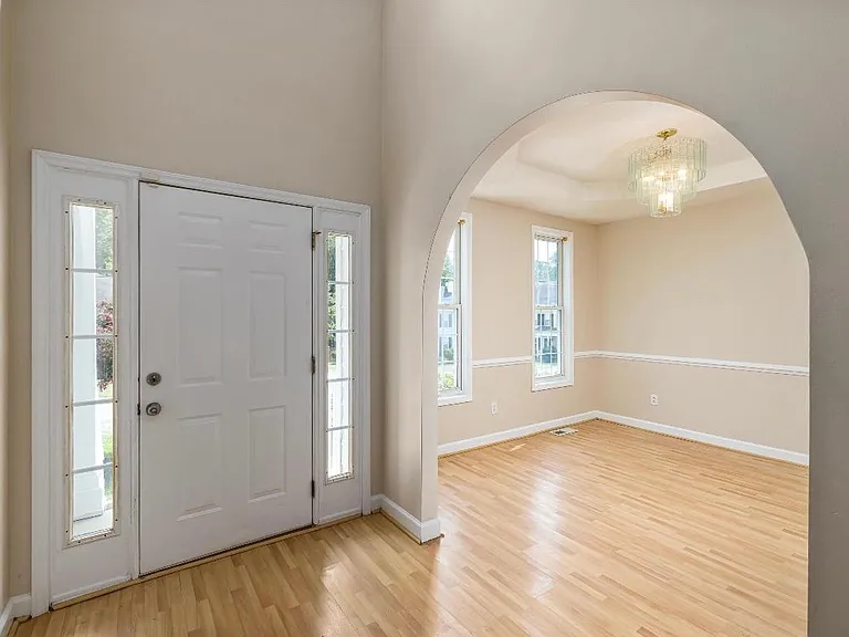3209 Livia Cir — Photo 18