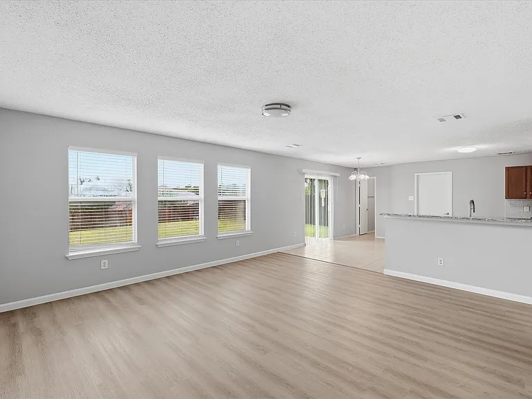 2308 Shadabury Dr — Photo 12