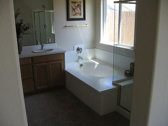 5th image of 731 Elk Hills Dr