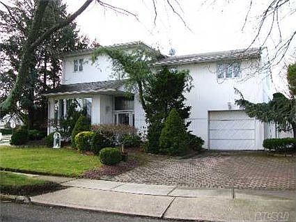 1st image of 518 Clearmeadow Dr
