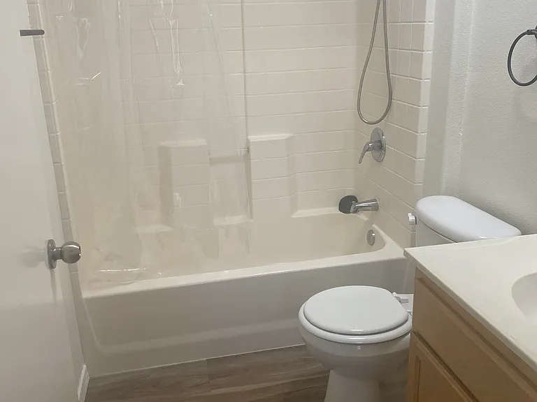 310 E McCoy Ln #9H — Photo 11