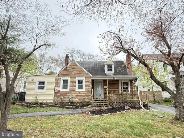 115 S Spring St, Falls Church, VA 22046