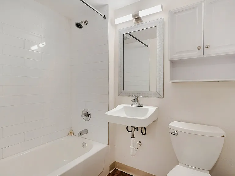 Bo Apartments — Photo 22