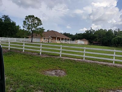 2nd image of 23500 Tinas Ln