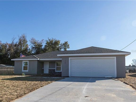 3rd image of 9744 SE 157th Ln
