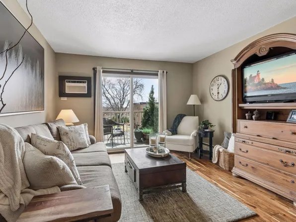 3155 Old Highway 8 APT 306, Minneapolis, MN 55418