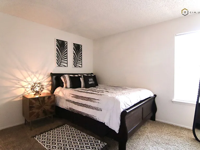 Union Point Apartments — Photo 31