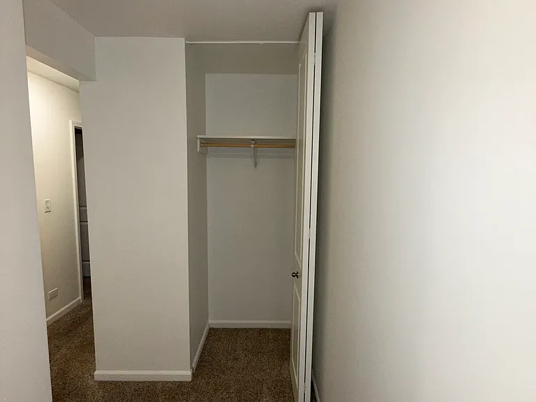 2216 Country Club Dr — Photo 22