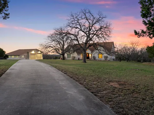 120 Oak Meadow Trl, Spicewood, TX 78669