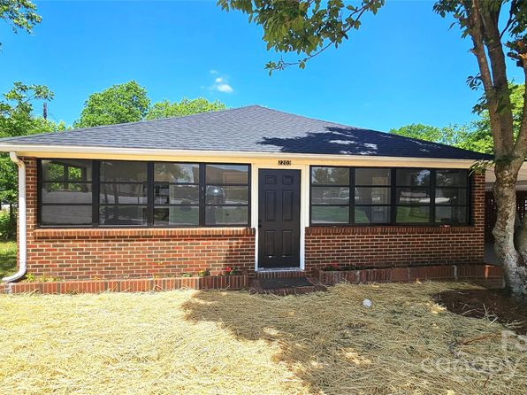 2203 Arney St, Lincolnton, NC 28092