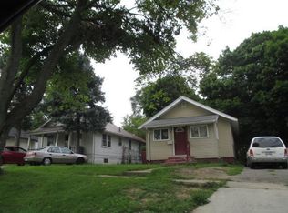 65 Kemp St, Pontiac, MI 48342